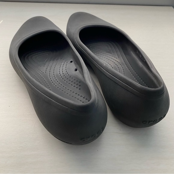 Crocs Marnie Slip On Flats - Picture 3 of 6